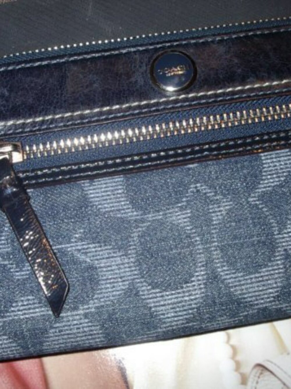 Coach BLUE DENIM Signature LEGACY STRIPE LINING Organizer Wallet 7.5" X 5" WRIST